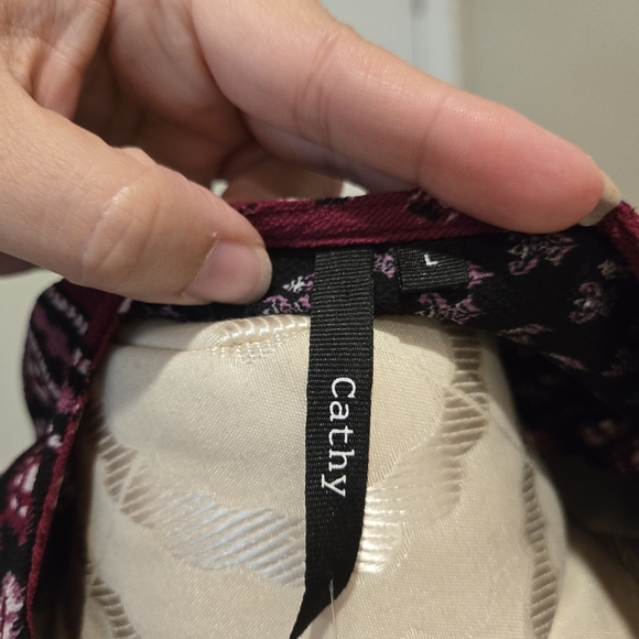 NWT Cathy Mixed Print Zip-Up Blouse Size Large - Picture 9 of 9